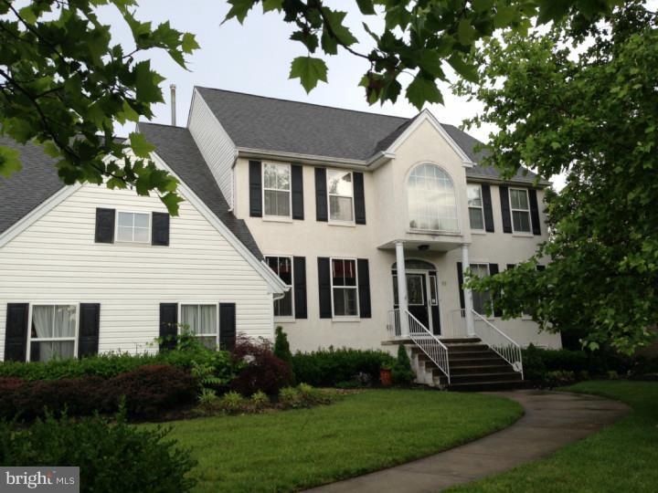 52 Emerson Dr, Cinnaminson, NJ 08077 - photo 1