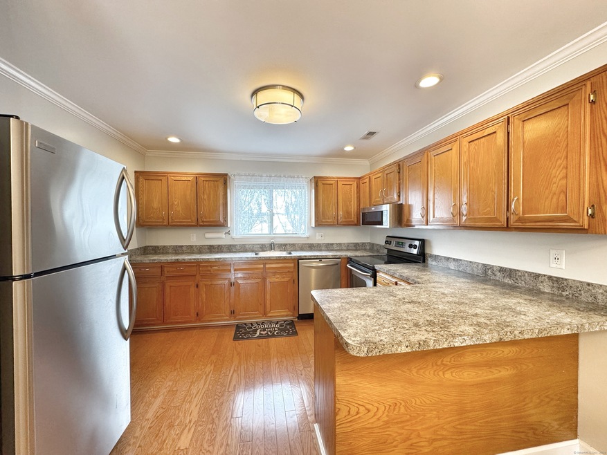 267 W Cedar St unit 6E, Norwalk, CT 06854 - photo 1