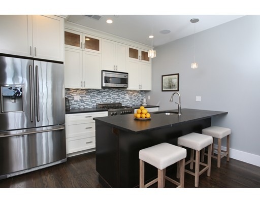 279 W 3rd St unit 3, Boston, MA 02127 - photo 1