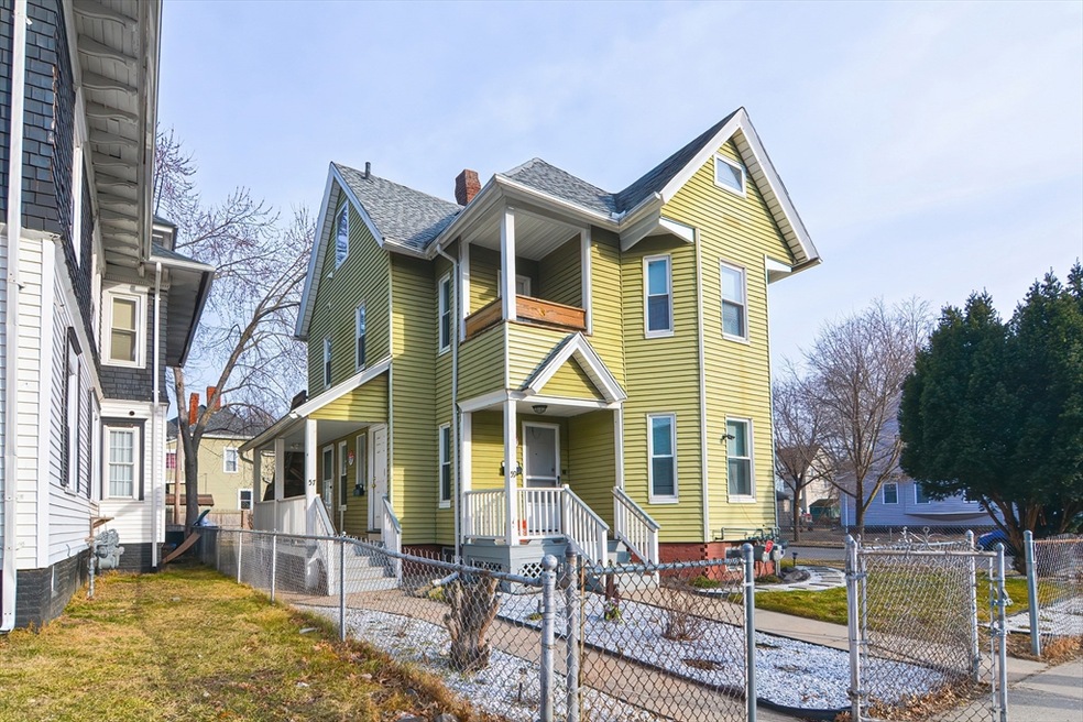 59 Wilbraham Ave unit 1, Springfield, MA 01109 - photo 1