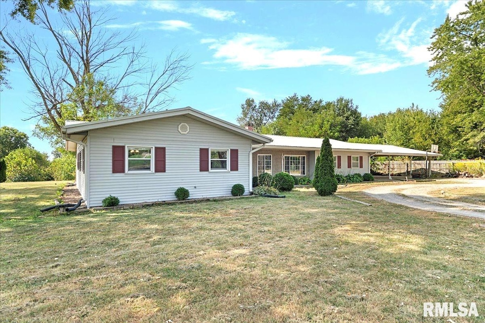 5008 Rock Rd unit 1, Pleasant Plains, IL 62677 - photo 1