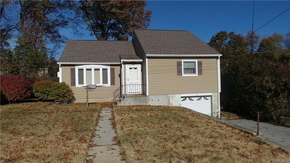 120 Overlook Ave, Peekskill, NY 10566 - photo 1