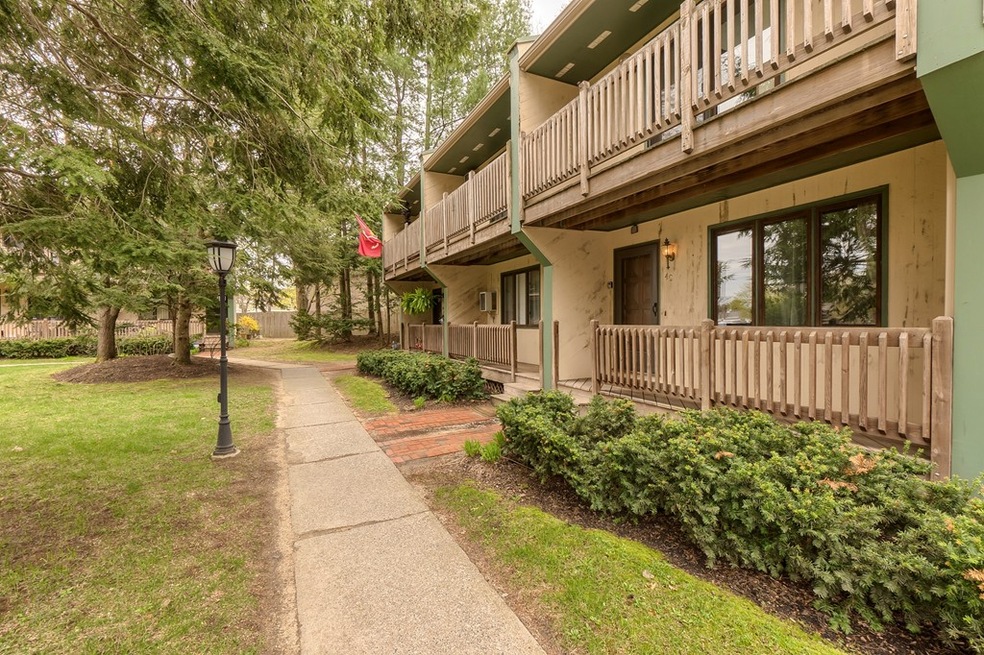 40 Litchfield Pines Dr, Leominster, MA 01453 - photo 1