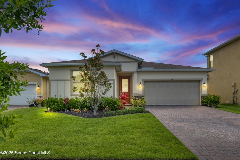 507 Veridian Cir NW, Melbourne, FL 32907 - photo 1
