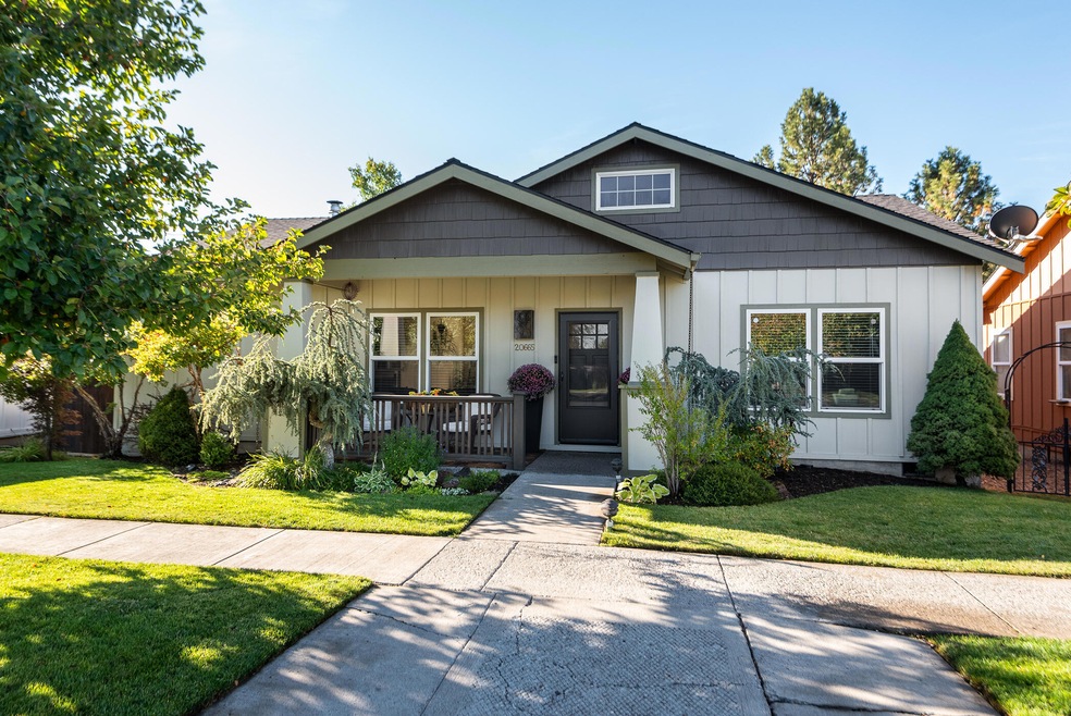 20665 Foxborough Ln, Bend, OR 97702 - photo 1