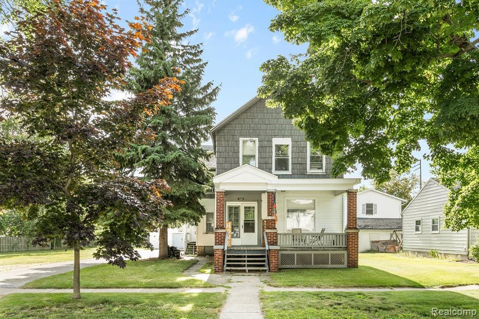 1809 6th St, Port Huron, MI 48060 - photo 1