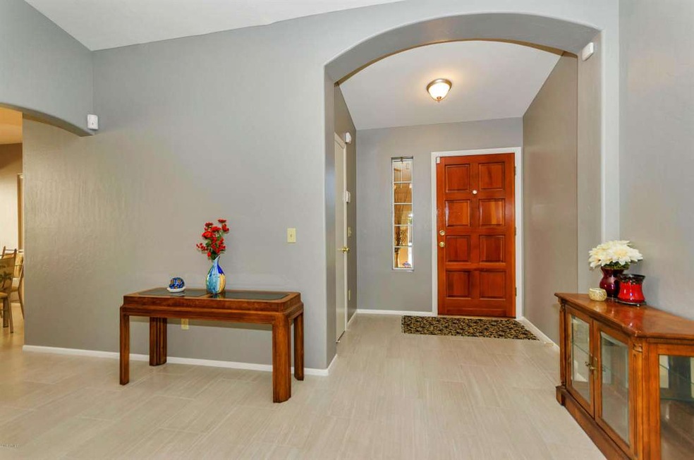 132 N Nielson St, Gilbert, AZ 85234 - photo 1