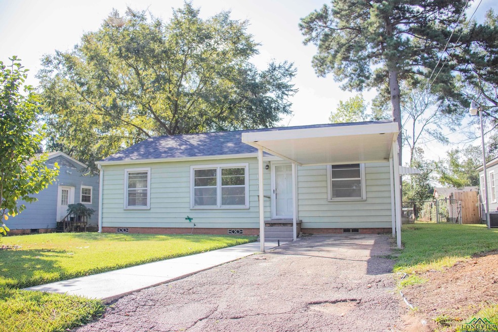 626 Layton St, Kilgore, TX 75662 - photo 1