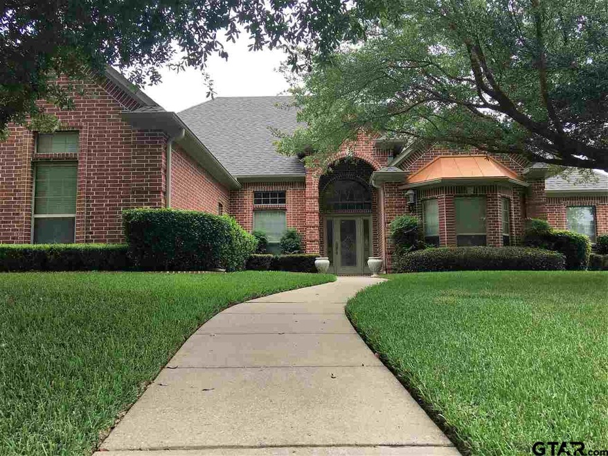 1213 1213 Spring Branch Dr, Tyler, TX 75703 - photo 1