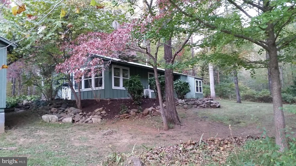 132 Circle Rd, Stanardsville, VA 22973 - photo 1