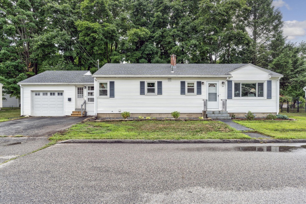 1-web-or-mls-19Hillside-31