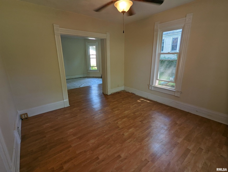 1215 19th St, Rock Island, IL 61201 - photo 1
