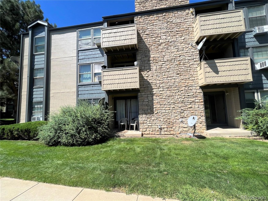 16103 E Alaska Place unit 5, Aurora, CO 80017 - photo 1