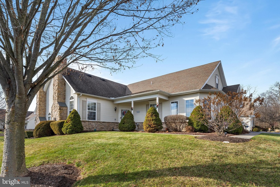 2024 Rose Dr, Pennsburg, PA 18073 - photo 1