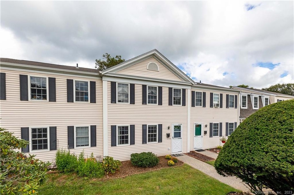 7 Westchester Hills unit D, Colchester, CT 06415 - photo 1