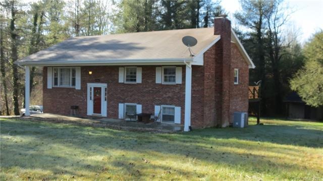 144 Allenwood Cir, Hendersonville, NC 28792 - photo 1