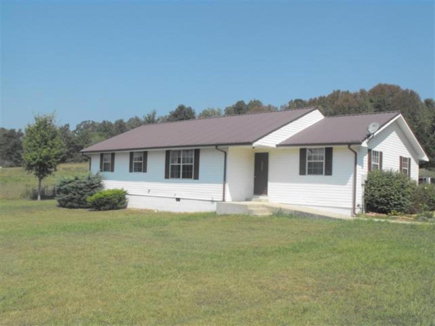 1169 Hurricane Creek Rd, Stewart, TN 37175 - photo 1