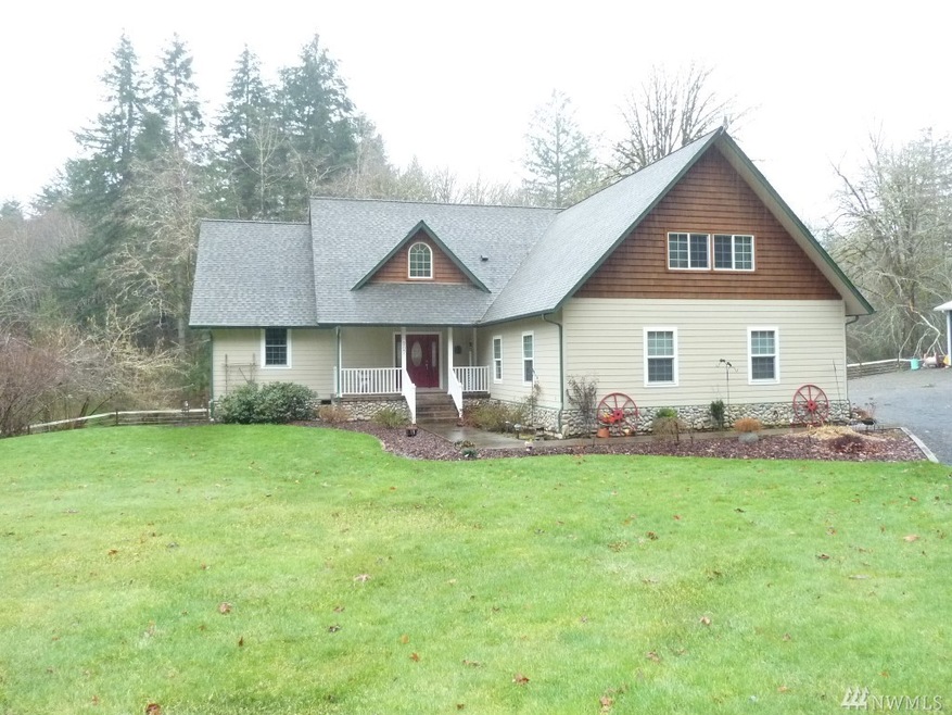207 Burnett Rd, Winlock, WA 98596 - photo 1