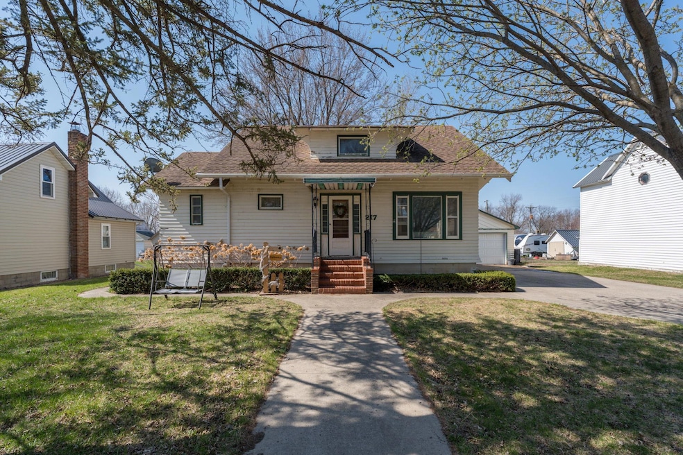 Sold $128,000