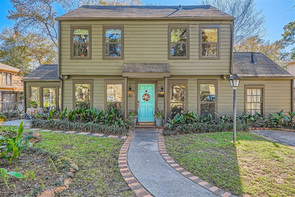 851 Azalea St, Houston, TX 77018 - photo 1