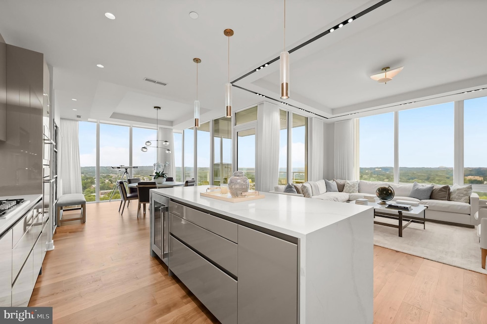 Under Contract $2,995,000