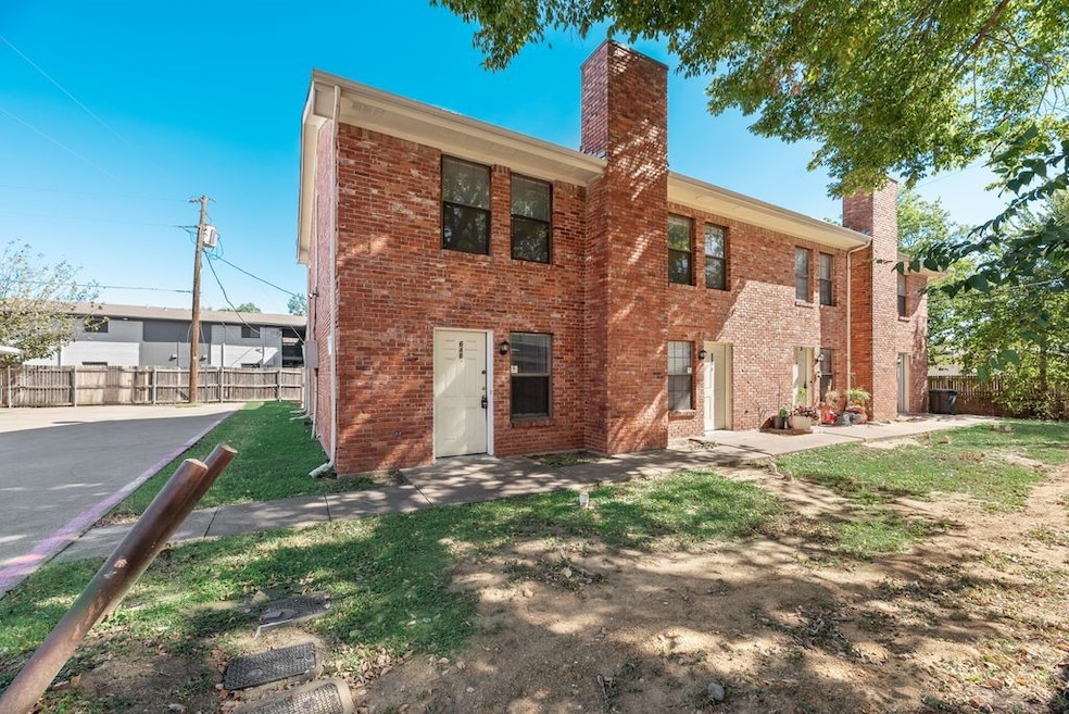 For Rent $1,695/month • Co-Listing Agent