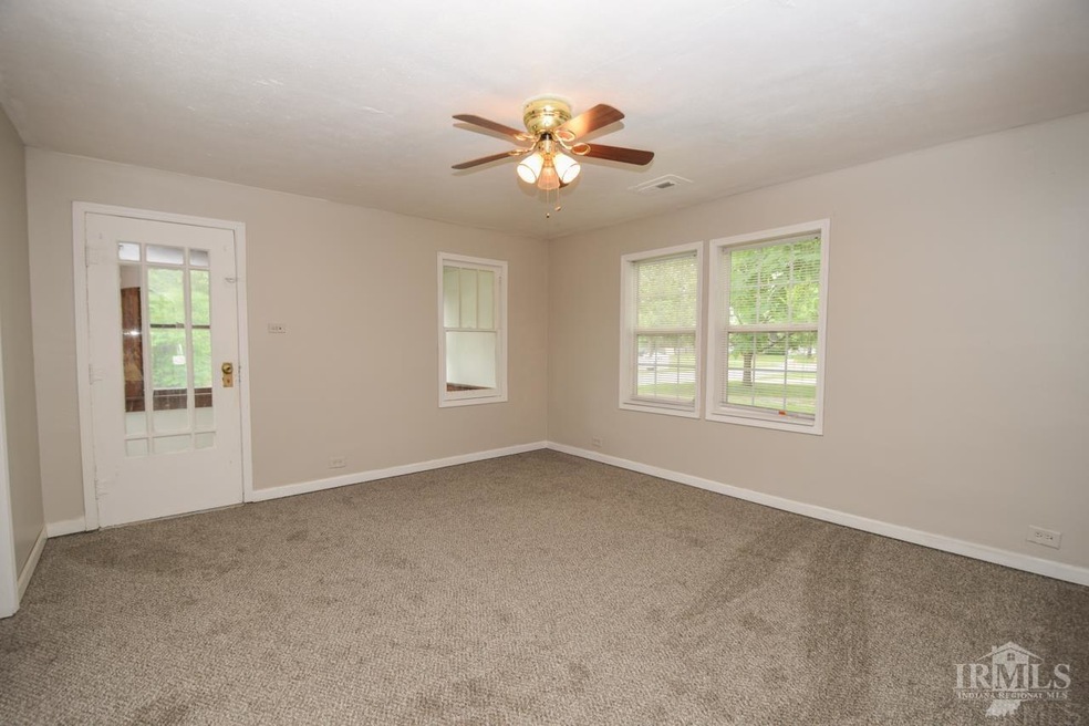 2405 N Milton St, Muncie, IN 47303 - photo 1