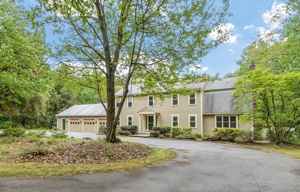 Sold $925,113 • Co-Listing Agent