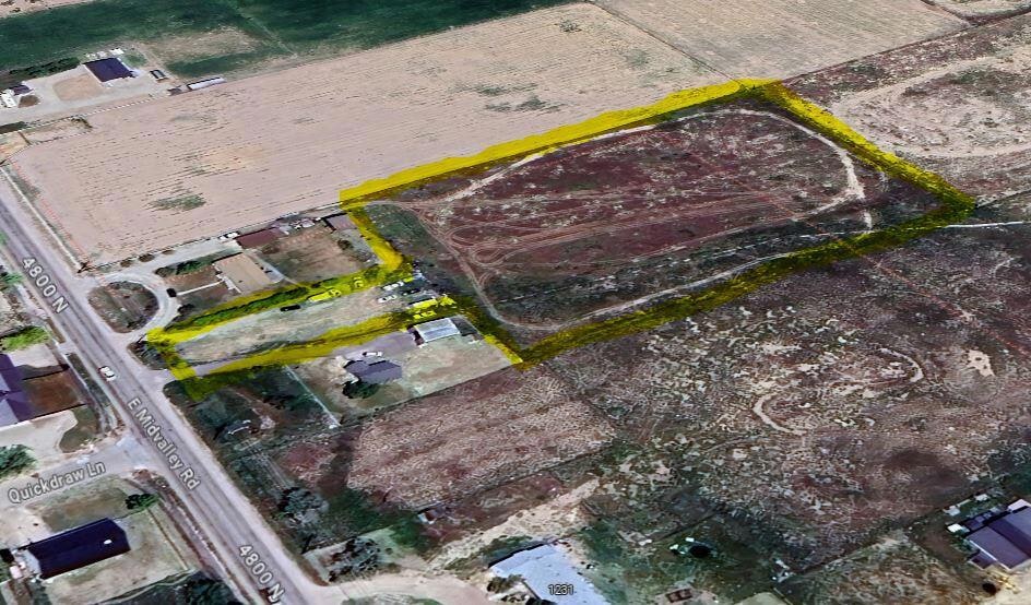 3.85 acres with water