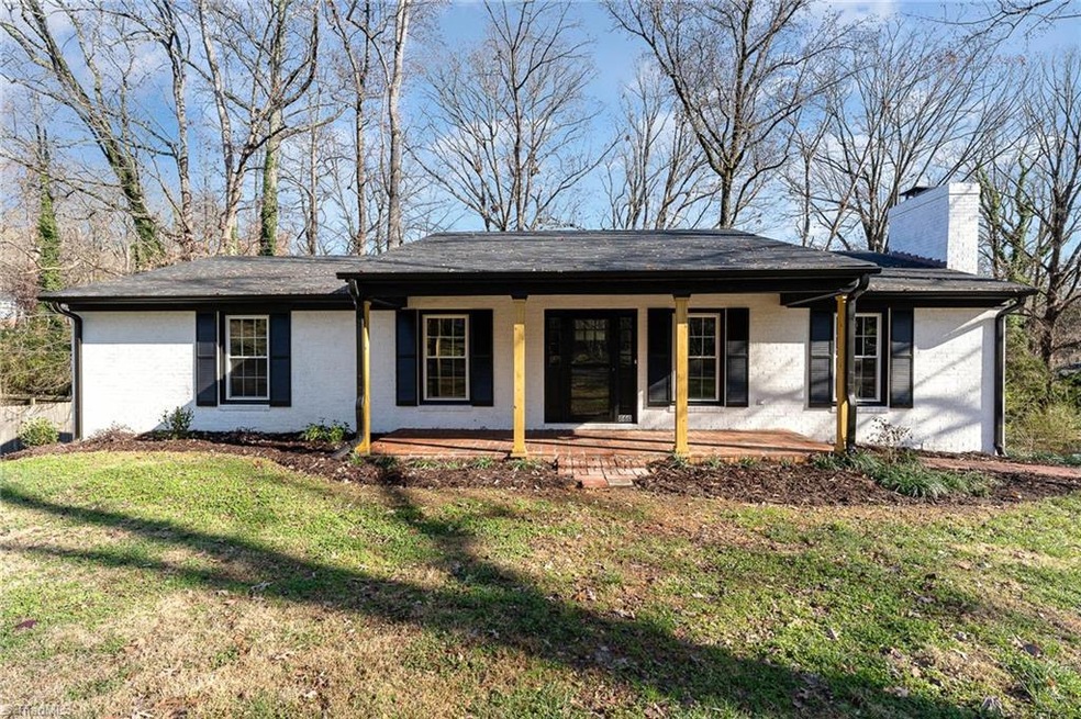 860 Oakmont Dr, Asheboro, NC 27205 - photo 1