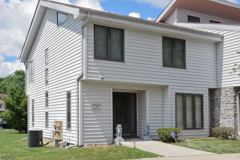 173 Cherokee Rd, Lafayette, NJ 07848 - photo 1