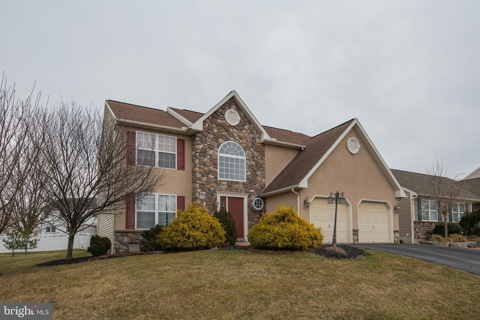 1007 Rosebud St, Reading, PA 19605 - photo 1