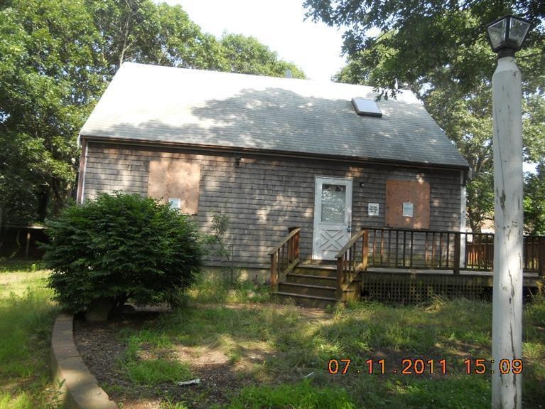 126 Front St, Vineyard Haven, MA 02568 - photo 1