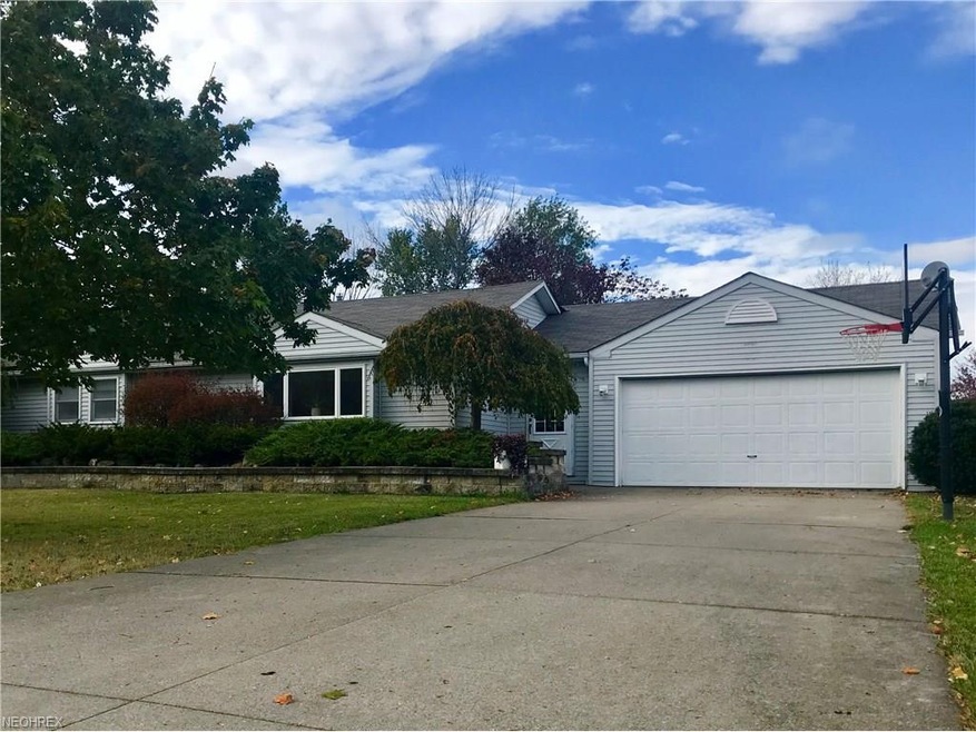 Welcome to 175 Loperwood Lane, Lagrange Ohio.