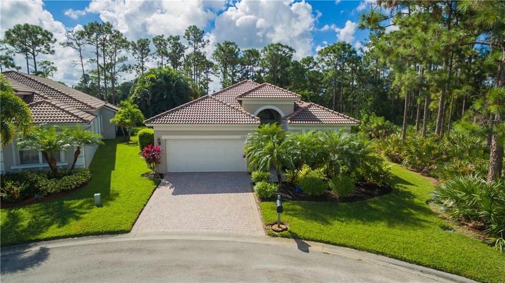 2562 SE Stonebriar floor plan