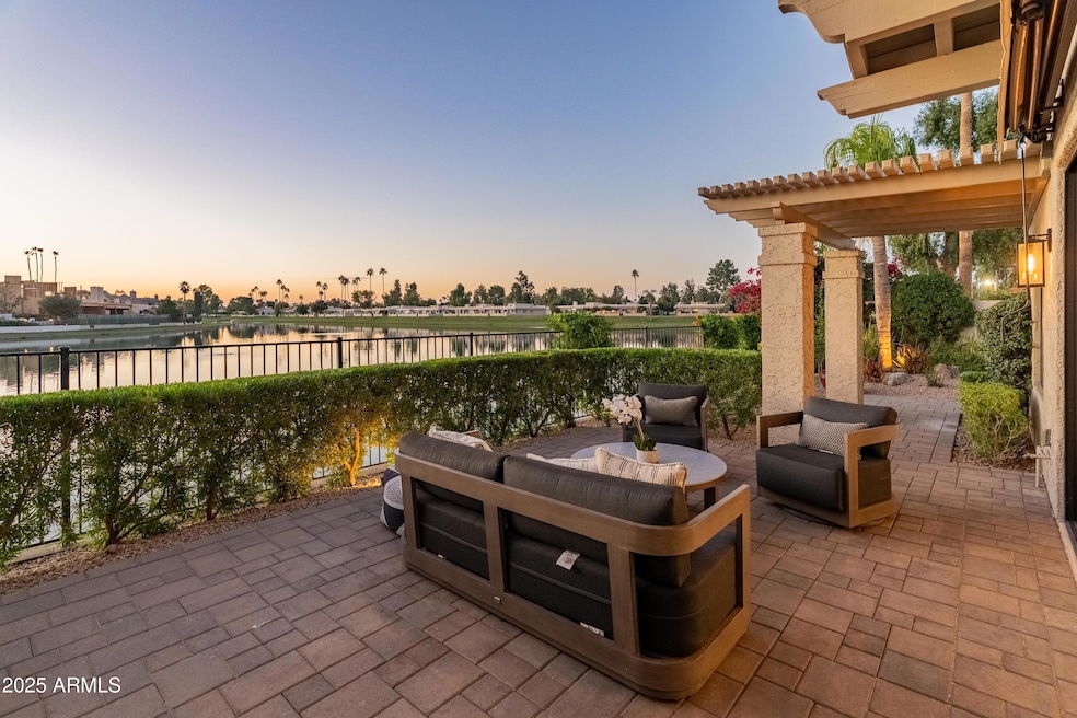 8556 N 84th St, Scottsdale, AZ 85258 - photo 1