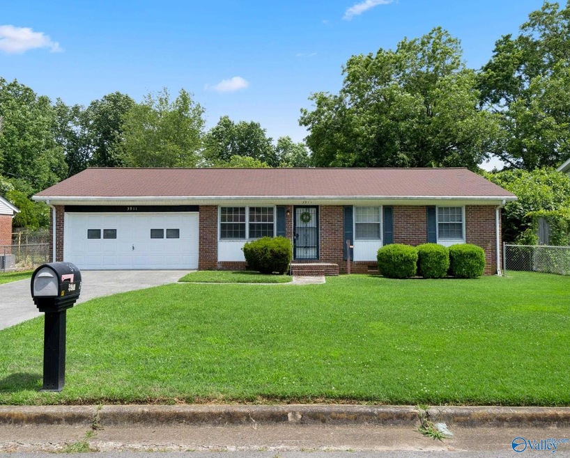 3911 Telstar Cir SW, Huntsville, AL 35805 - photo 1