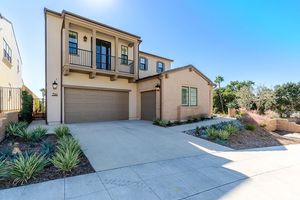 737 Via Arezzo Place, Altadena, CA 91001 - photo 1