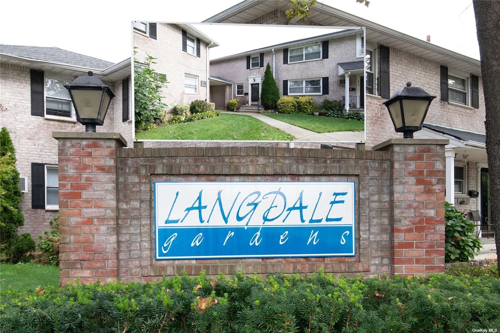 8255 268th St unit 166B, Glen Oaks, NY 11004 - photo 1