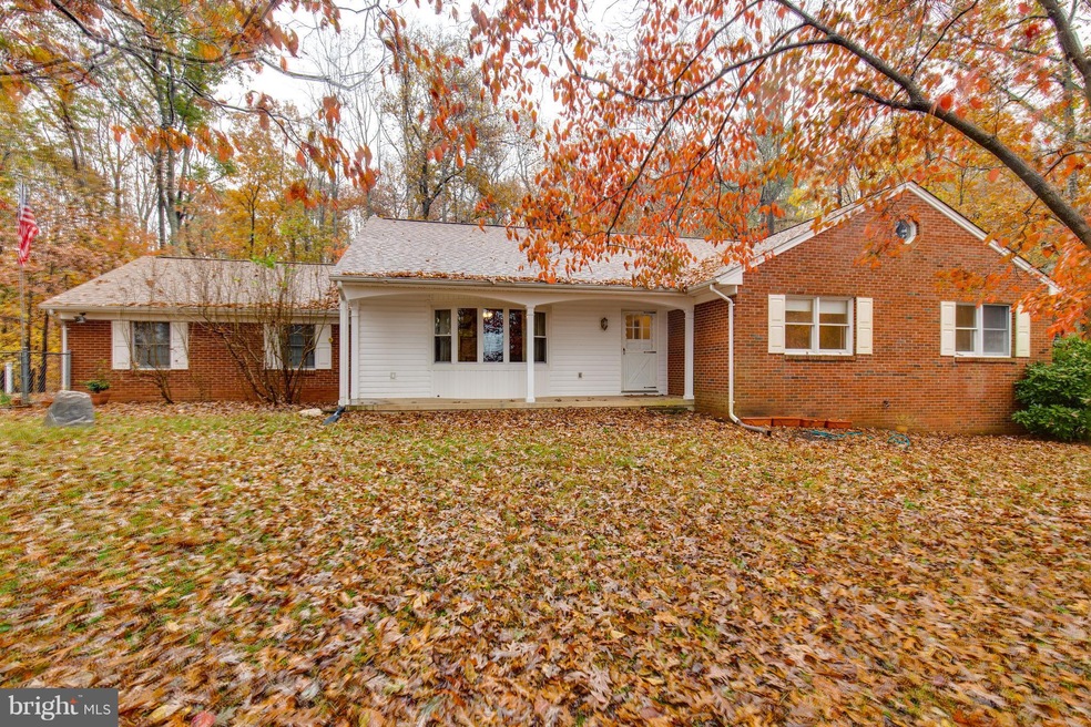 6615 Wilson Rd, Marshall, VA 20115 - photo 1