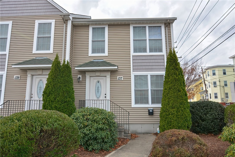 137 S Bend St, Pawtucket, RI 02860 - photo 1