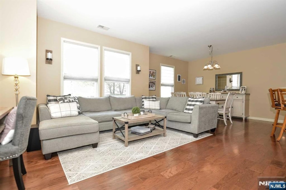 409 River Place, Butler, NJ 07405 - photo 1