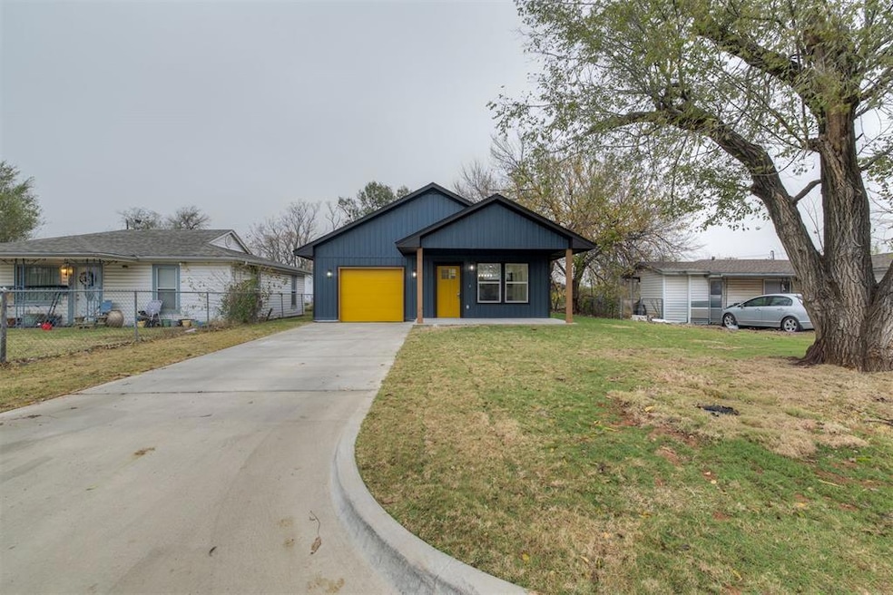 913 SE 43rd St, Oklahoma City, OK 73129 - photo 1