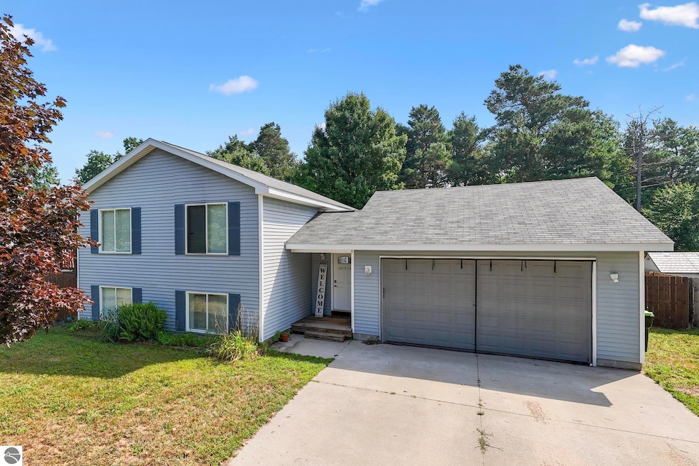 Under Contract $335,000