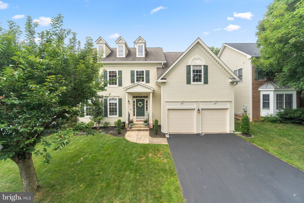 12927 Mccubbin Ln, Germantown, MD 20874 - photo 1