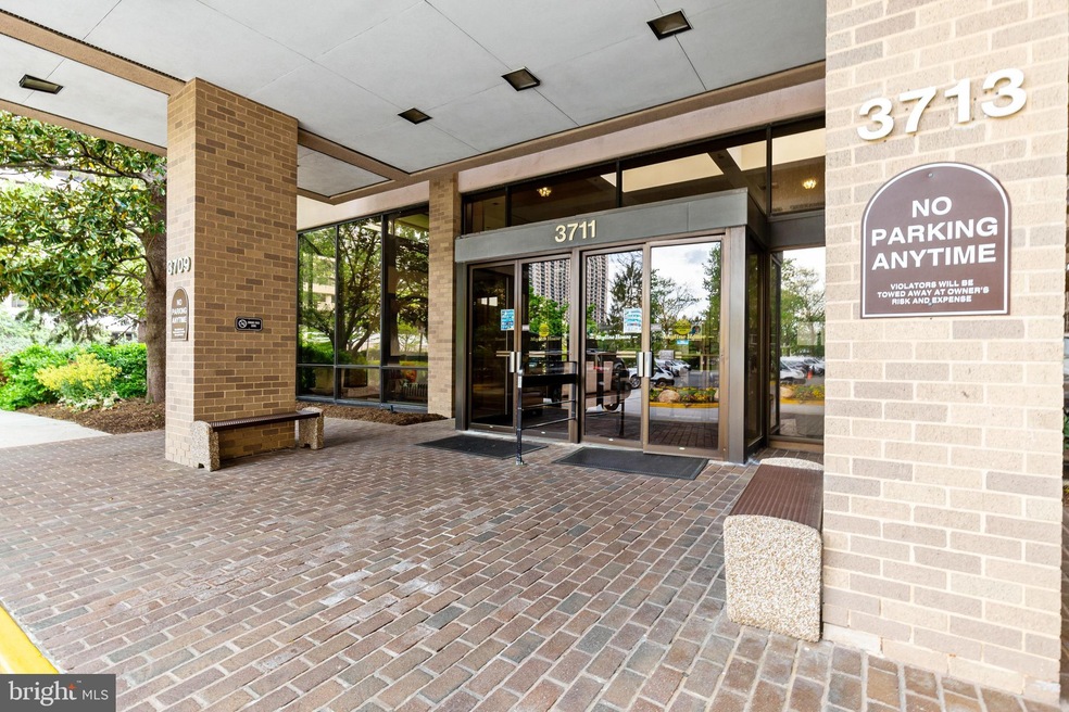 3709 S George Mason Dr unit 414, Baileys Crossroads, VA 22041 - photo 1