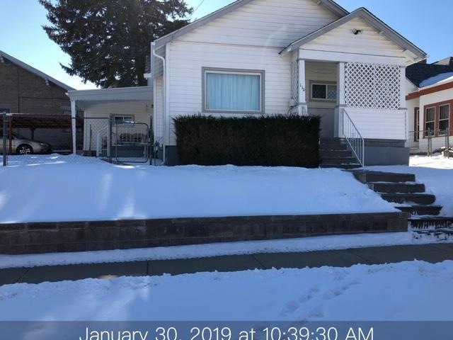 110 E 6TH Street