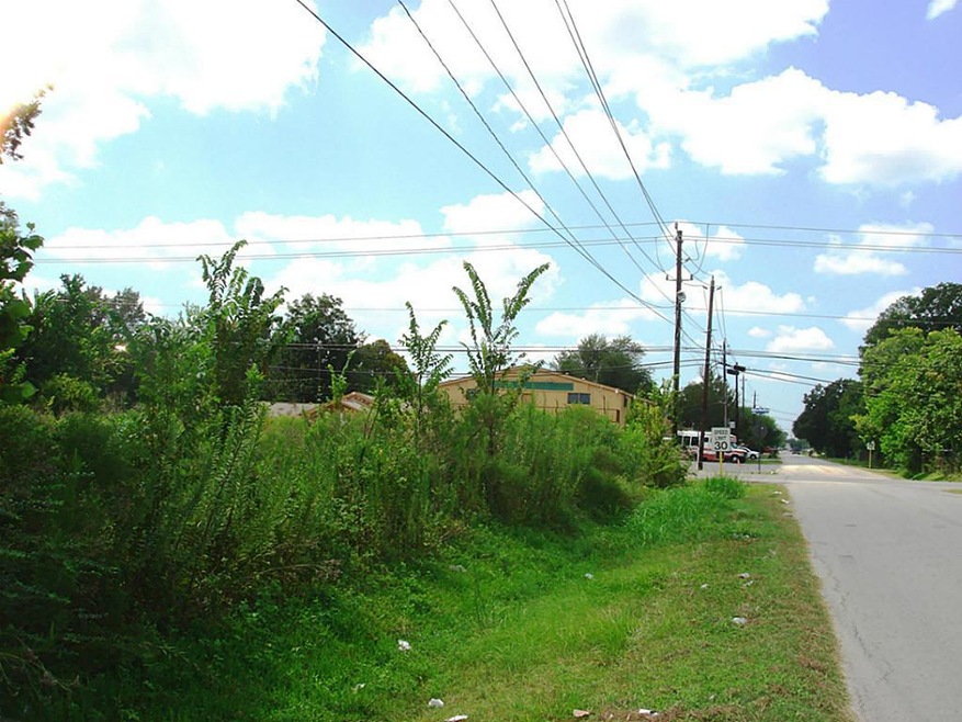 View of corner intersection from south side of Sandydale toward Aldine Westfield.  Tract is on left side of Sandydale, in this photo.
