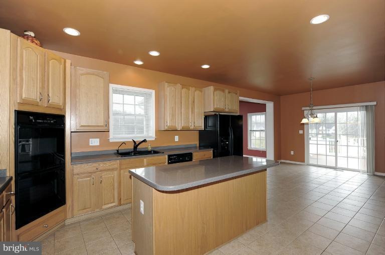 13 Park Vista Ct, Woodstock, MD 21163 - photo 1