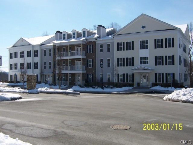 1 Rivington Way unit 204, Danbury, CT 06810 - photo 1